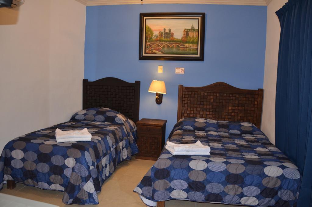 Terracota Corner Rooms Campeche Exterior photo